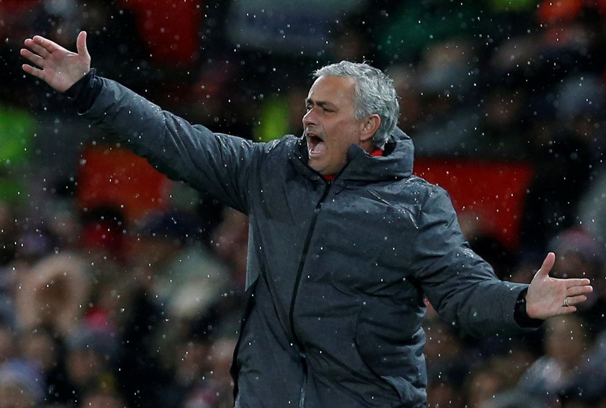 'Special one' Mourinho tekent paar jaartjes bij op Old Trafford'