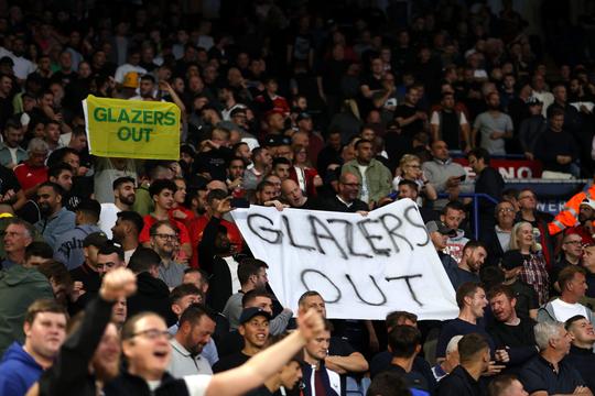 'Glazer-familie onderzoekt mogelijkheden om Manchester United te verkopen'