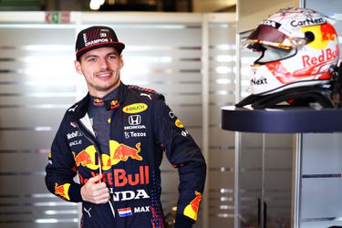 Max Verstappen wordt Viaplay-ambassadeur, pa Jos analist