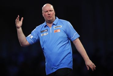 🎥 | Balen! Vincent van der Voort onderuit tegen Jamie Hughes op Belgian Darts Open