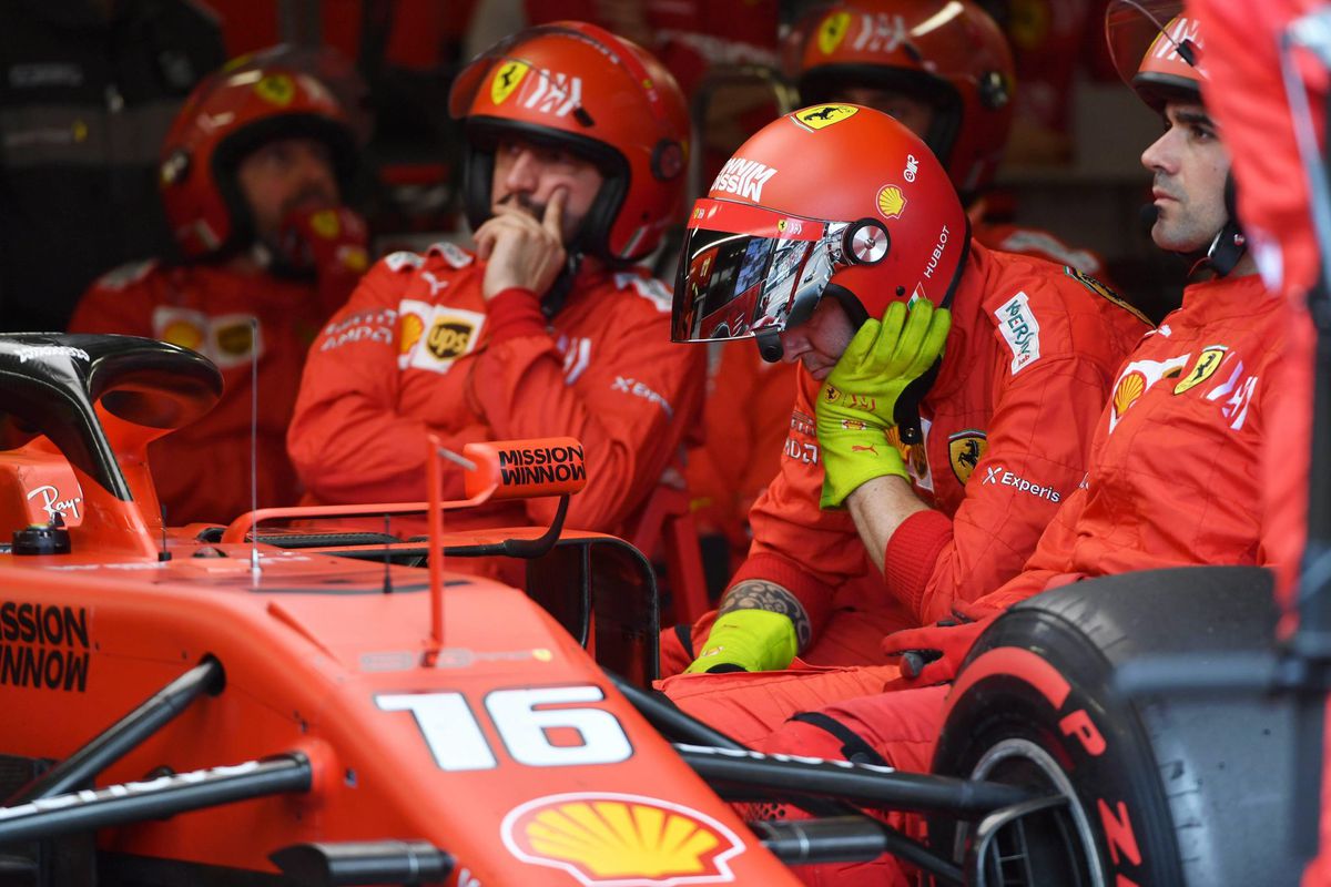 Ferrari voorlopig nog in de shit: ‘Er komen niet snel veranderingen aan de auto’