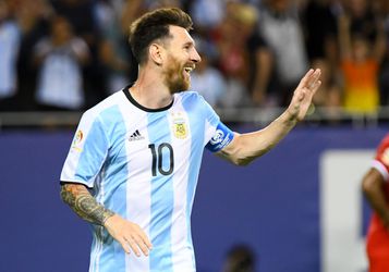 Messi kleineert doelman Bolivia met gruwelijke panna (video)