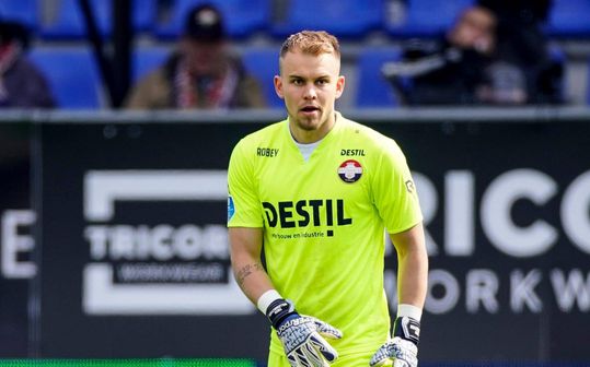 Onzekerheid rond Wellenreuther groot bij Willem II: 'Vraag is wanneer en óf hij kan meetrainen'