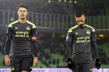 'PSV zou punten in mindering moeten krijgen voor dit laffe spel!' (blog)