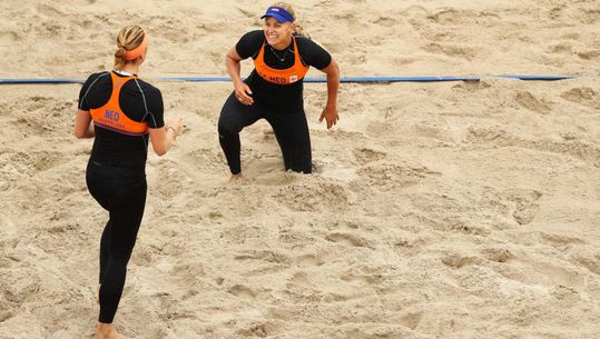 Beachvolleybalsters Meppelink/Van Iersel verliezen laatste groepsduel