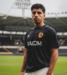 Nederlands Arsenal-talent Salah-Eddine Oulad M'hand vertrekt naar Hull City