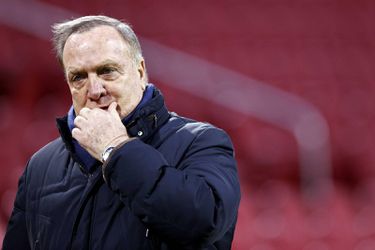 🎥 | Advocaat trots na verloren Klassieker: 'Als je tegen Ajax zó dominant kan spelen'