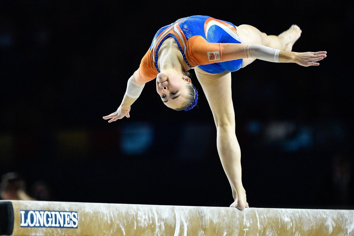 Pech! Thorsdottir blesseert hand op laatste training voor EK