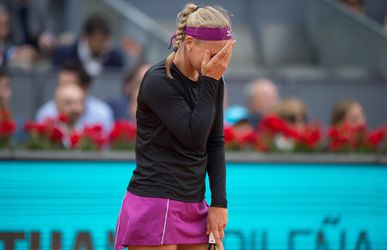 Kiki Bertens kan maar heel even genieten van top-20 positie