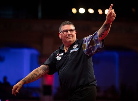 Gary Anderson twijfelt openlijk aan loopbaan als topdarter: 'Zo vaak win ik niet meer'