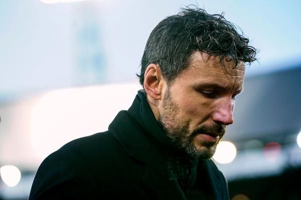 Van Bommel vond ontslag onnodig: 'Heb nog geen speler slecht over mij horen praten'