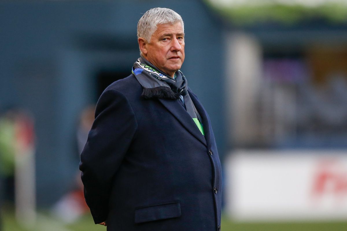 MLS-held Sigi Schmid (65) overleden