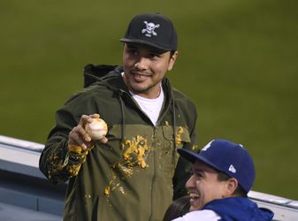 🎥 | Das pech, nacho's weg: homerun van MLB-speler vliegt vól in nachobakje