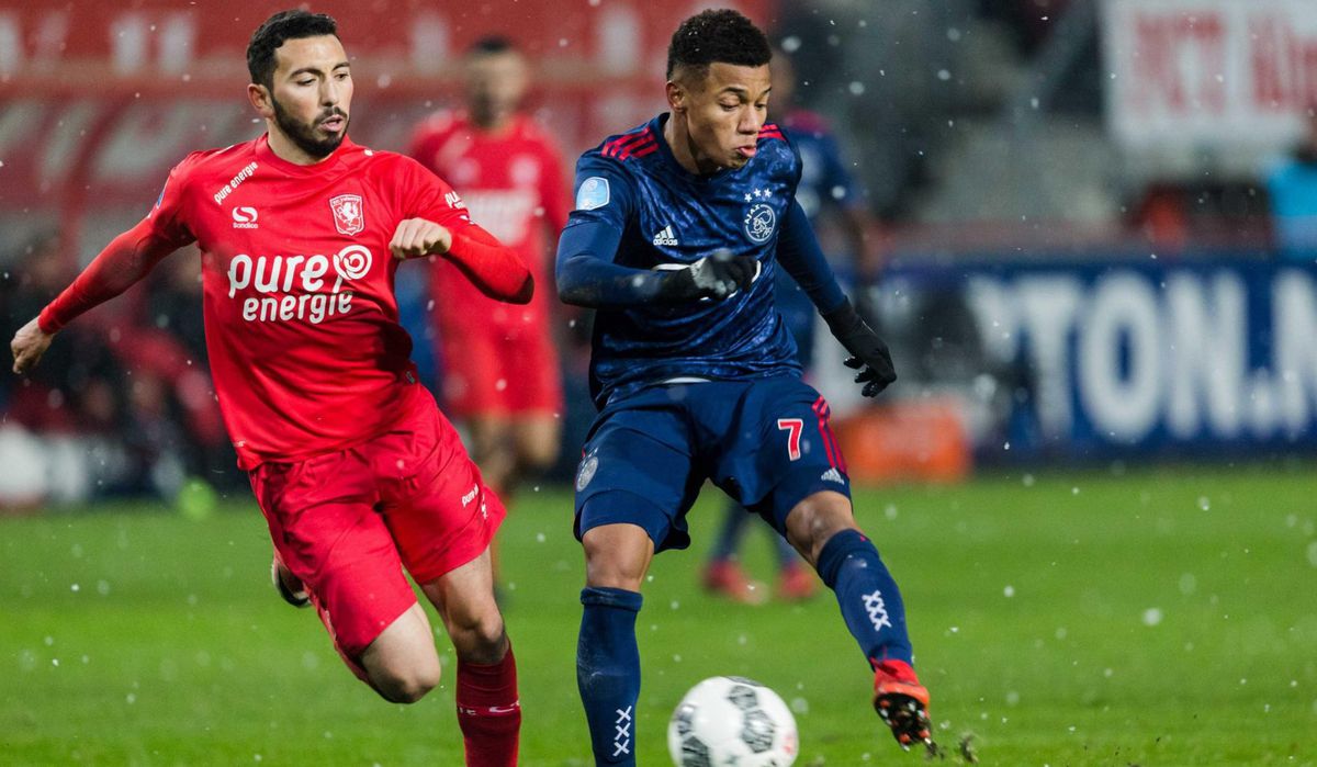 FC Twente-back Cuevas kijkt uit naar fel duel met Ajax-aanvaller Neres