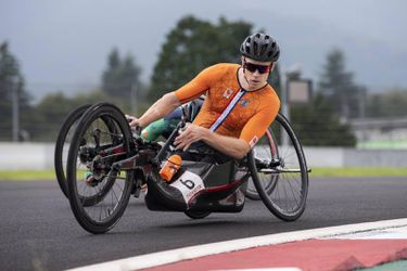 Goud voor handbikers Mitch Valize en Jennette Jansen op Paralympische Spelen