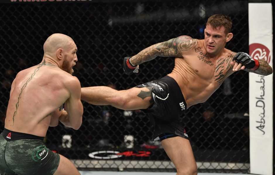 McGregor en Poirier vechten elkaar de tent uit: 'You fucking brain dead hillbilly'