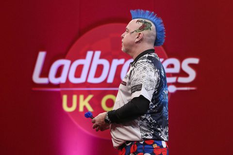 Peter Wright komt terug op harde uitspraken over Michael van Gerwen