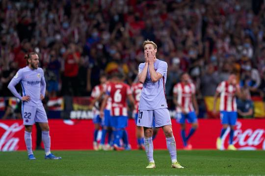 🎥 | Atlético Madrid bezorgt Ronald Koeman nieuwe tik bij FC Barcelona