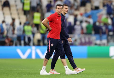 Gaat alles mis voor Kroatië in de WK-halve finale? Staflid Mandzukic met rood weggestuurd