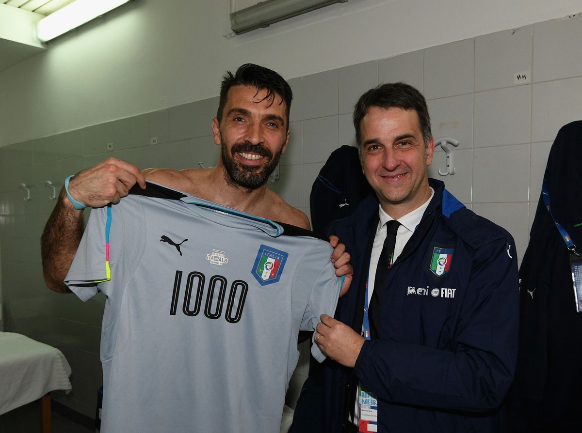 Groep G: Buffon houdt de nul bij Italië in historische 1000e wedstrijd