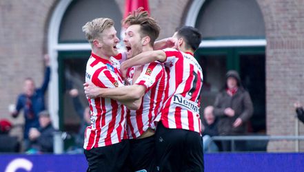 Sparta versterkt koppositie met winst op VVV