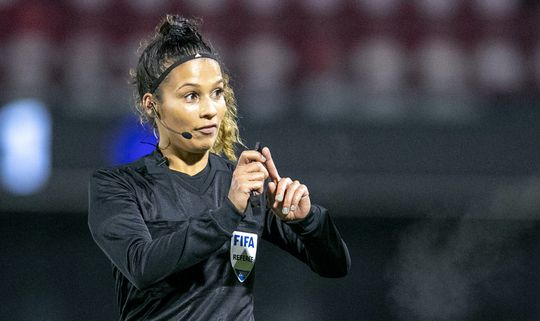 📸 | Deze voetballer van FC Emmen heeft een relatie met scheidsrechter Shona Shukrula