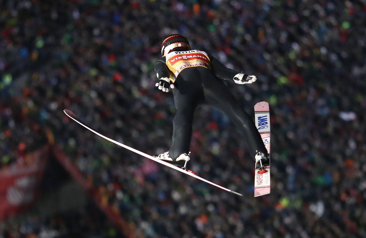 Japanse skispringer Kobayashi de beste in Oberstdorf