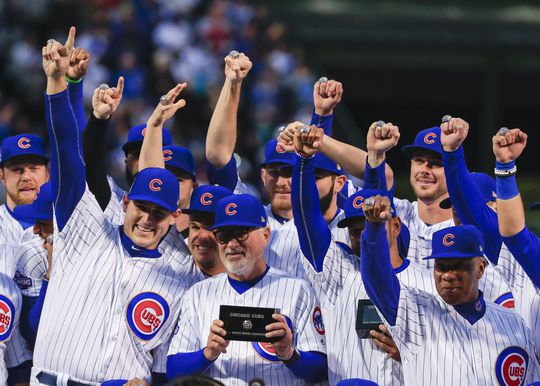 Cubs ontvangen kampioenschapsringen met 'speciaal tintje'