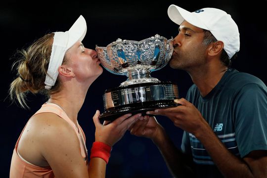 Tsjechische Krejcikova en Amerikaanse Ram winnen gemengd dubbel op Australian Open