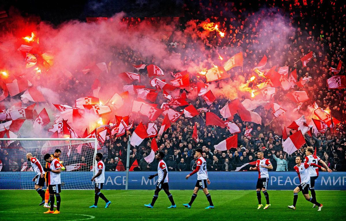 Boetepot voor Feyenoord staat op bijna half miljoen euro na nieuwe straf van UEFA
