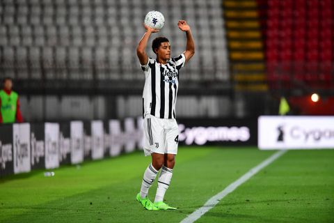 Deze Belgische verdediger is het nieuwste doelwit van Ajax