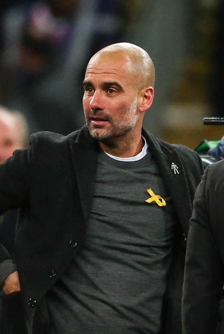 Guardiola kan geschorst worden om geel lintje, maar heeft daar schijt aan