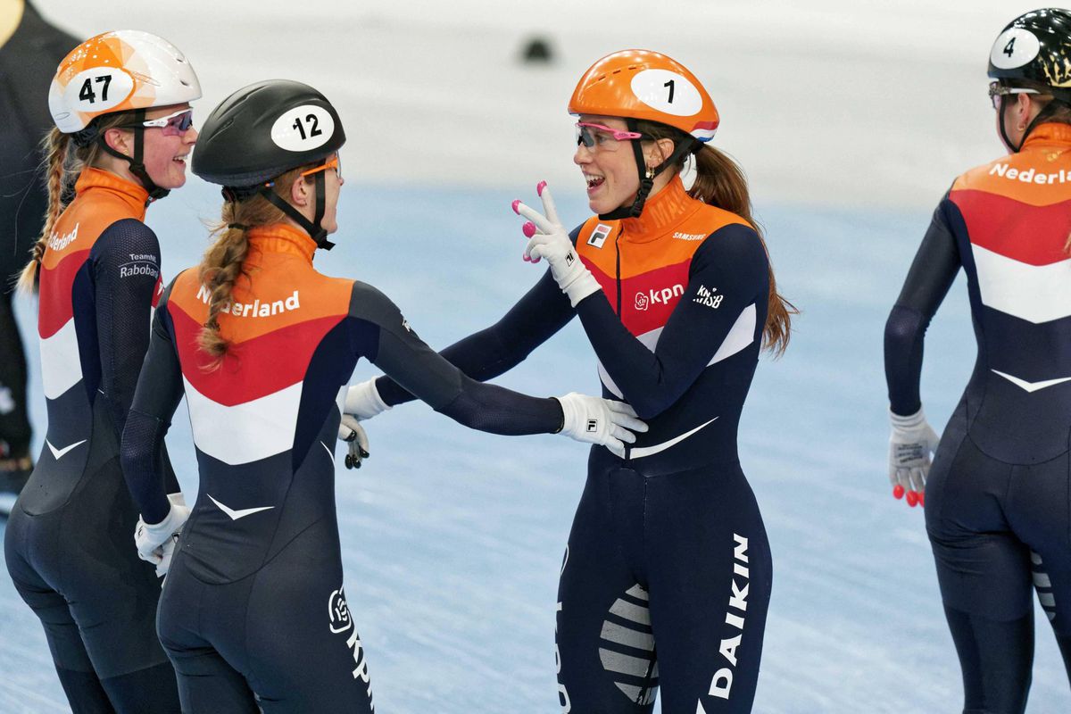 Nederlandse shorttrackvrouwen sensationeel naar Europese relayfinale