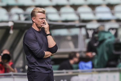 Dirk Kuijt moet op het matje komen bij ADO-fans na slechte competitiestart