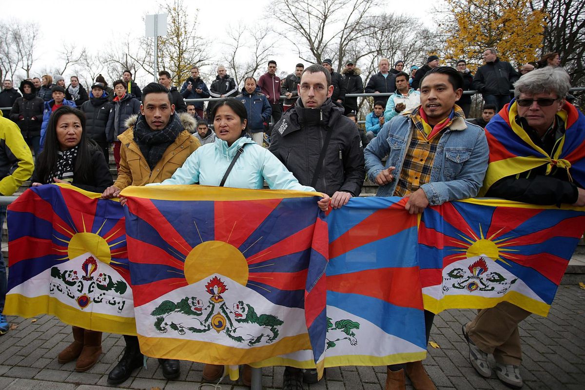 Tibetaanse protesten zitten China onder 20 in de weg: oefentrip naar Duitsland afgeblazen