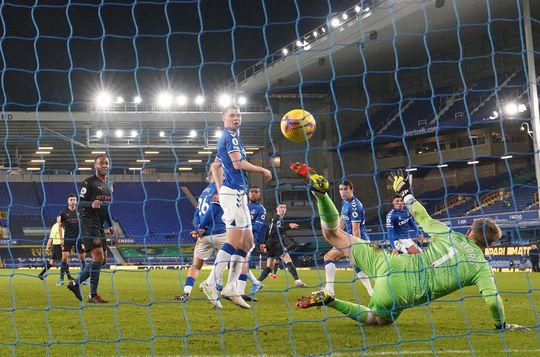 🎥 | Manchester City gaat maar door en pingelt ook Everton opzij