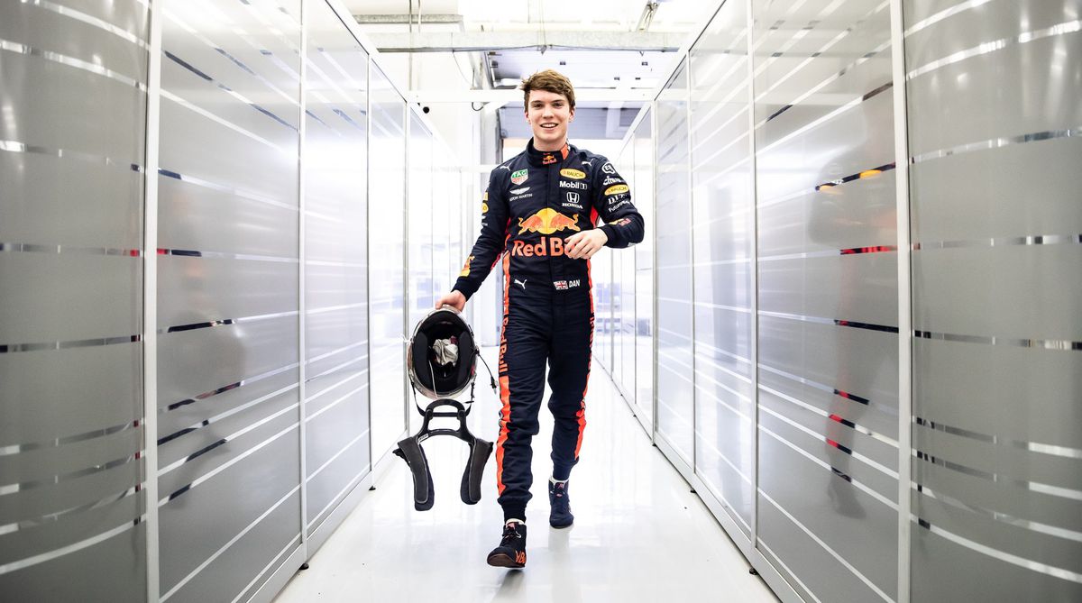 Rookie Dan Ticktum zat namens Red Bull voor het eerst in een F1-auto