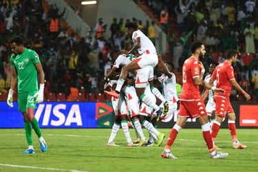 Burkina Faso knikkert Nigeria-beul Tunesië uit Afrika Cup