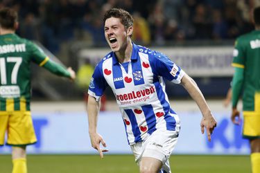 Heerenveen meldt zich met zege op ADO weer voor Europees voetbal