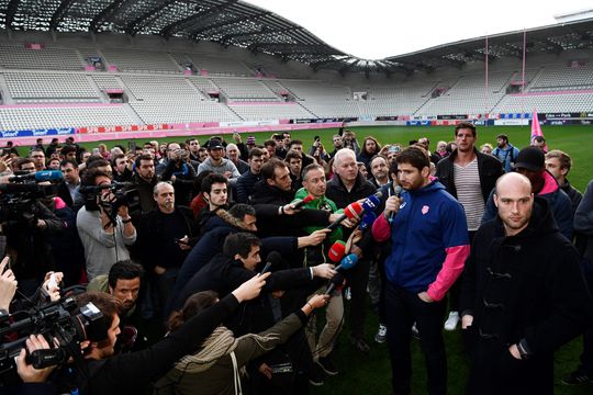 Franse rugbyspelers dreigen met staking nu Parijse traditieclubs fuseren