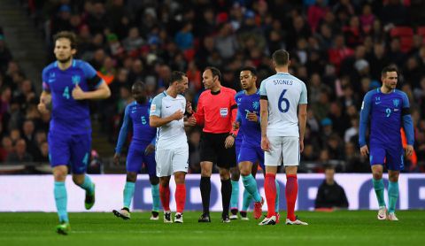De balans van Oranje met Mateu Lahoz als scheidsrechter