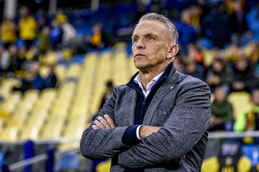 Edward Sturing staat voor montserklus met Vitesse: interim-coach blijft sowieso tot einde seizoen