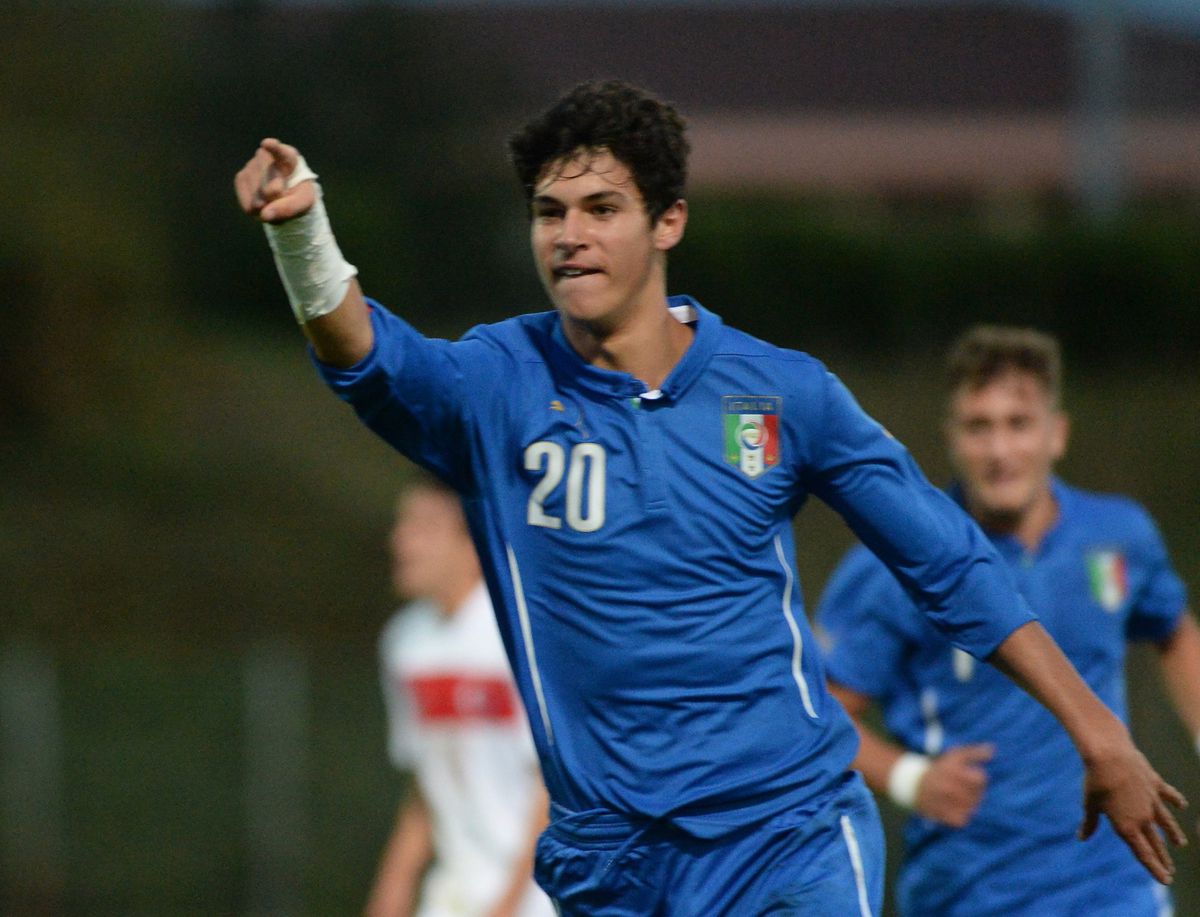 15-jarige invaller Pellegri schrijft historie in Serie A