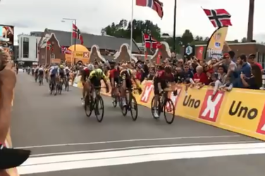 Thuisrijder Halvorsen verslaat Bol in slotetappe Ronde van Noorwegen