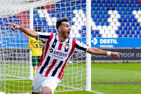 Feyenoord wil Pavlidis, maar dan moet de club eerst verkopen