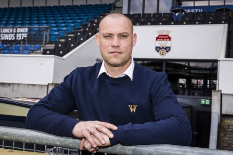 Trainer Kevin Hofland gelooft in wonder met Willem II: 'Een club met potentie'