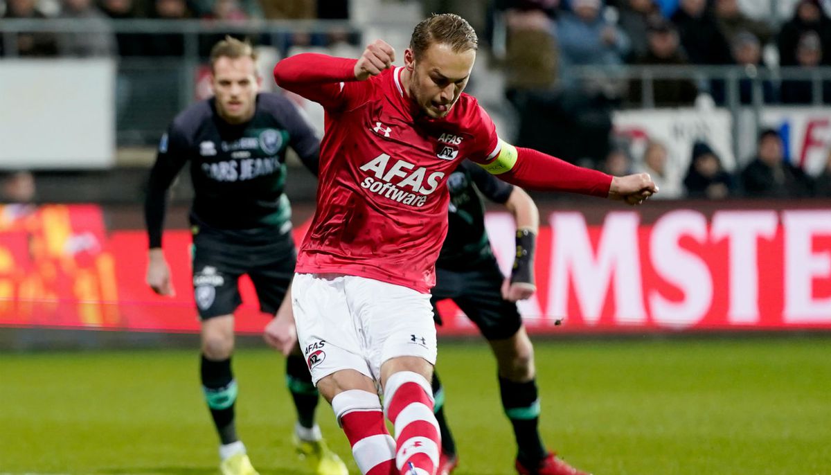Teun Koopmeiners pakt record na zoveelste rake pingel in de Eredivisie