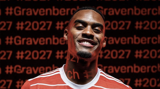 Gravenberch is gepresenteerd bij FC Bayern München