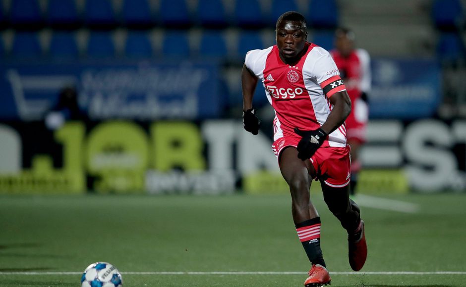 'Brobbey gaat na dit seizoen naar blikjesclub RB Leipzig'