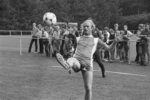 RIP! 5-voudig Eredivisie-topscorer Ruud Geels (75) overleden